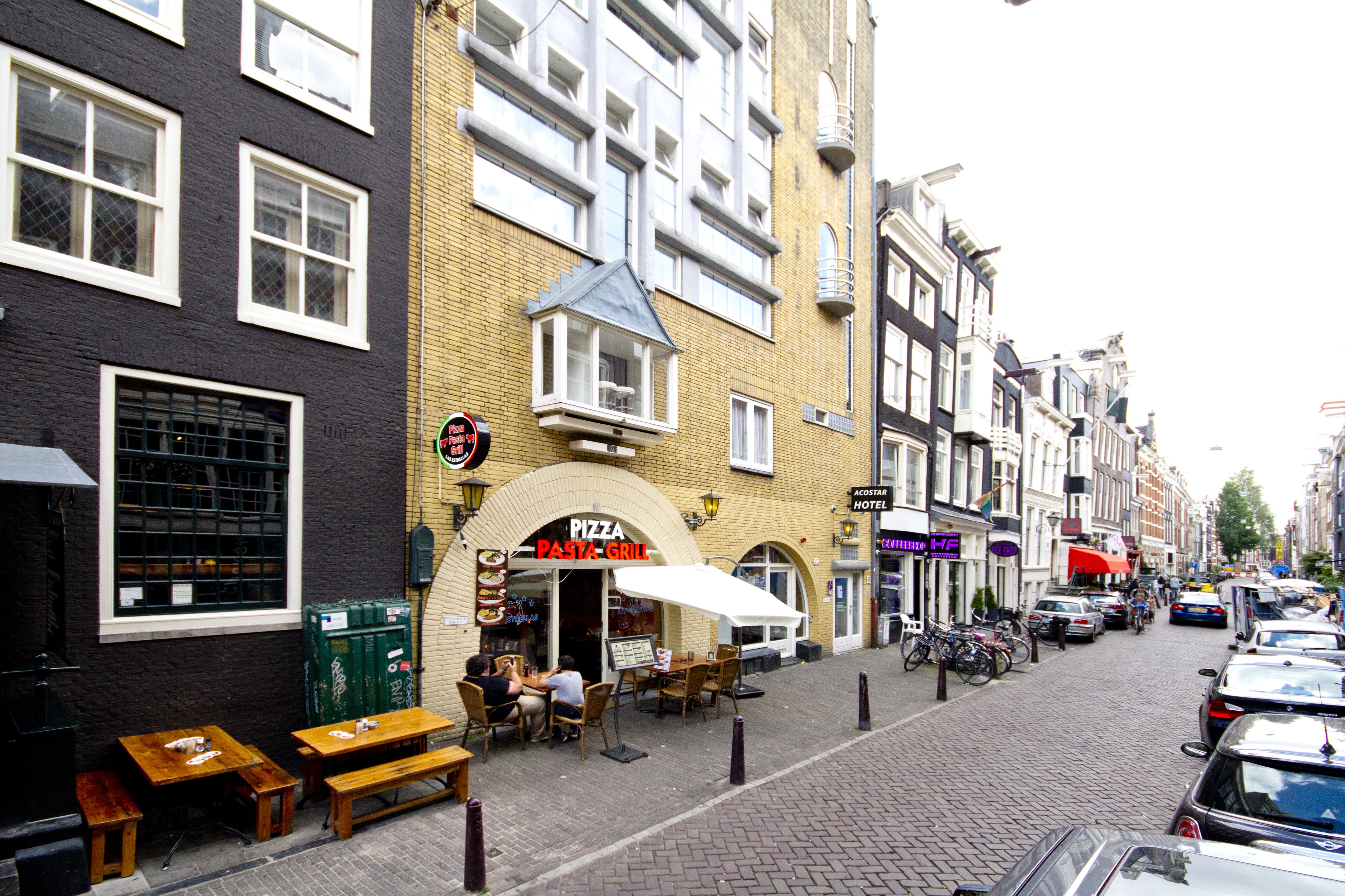 Acostar 2* Ámsterdam
